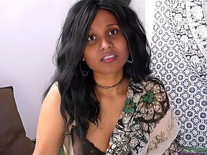 Indian Horny Lily - Porno @ TeatroPorno.com