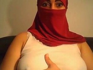 Experience The Forbidden Pleasure Of An Arab Princess In Her Hijab Revealing Her Big Tits, Juicy Ass, And Shaved Pussy On Webcam. This Straight Female Knows How To Satisfy With Her Solo Skills In The Chat Room. Come And Play With This Big-titted Girl. Porn