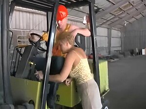 Sprawia, że Robotnik Wybucha