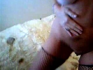 Tražite Iskusnu Plavušu Na Veb-kameri? Pogledajte Našu MILF Koja Zna Kako Da Vas Usreći. Čeka Vas Da Se Pridružite Joj Sada.