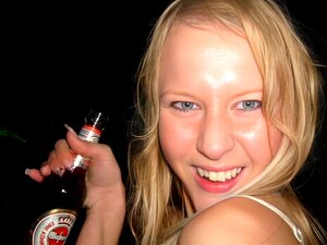 Hot German Girlfriend Behaves Badly Porn