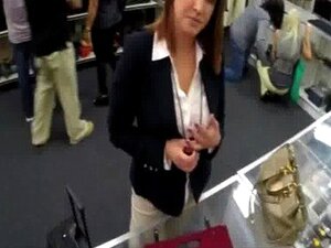 Big Boobs Amateur Woman Got Her Pussy Banged By Pawnkeeper