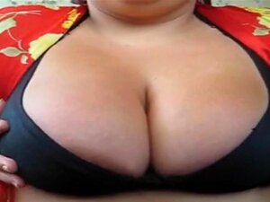 Ervaar Het Ultieme Genot Met Onze Verleidelijke Sirenen In Een Intieme Ontmoeting. Duik In Een Wereld Van Verlangen En Verken De Verleidelijke Rondingen Van Deze Weelderige Schoonheden. Tevredenheid Gegarandeerd. Laat De Passie Ontvlammen. Bekijk Nu!