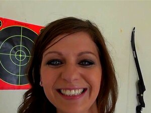 Natürliche Titten Ertragen Eine Heiße Fickszene. Natürliche Titten Einer Schönheit Ertragen Eine Heiße Cuntfucking-Session