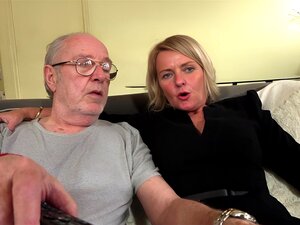 Golden-Haired Posh Cougar In Group Sex During The Time That Grandad Watches