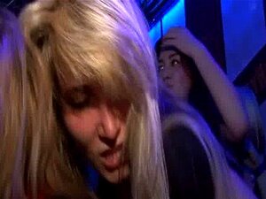 Тамно браон слотови се жестоко гутају