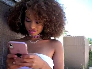 Słodka Chuda Laska Cece Lion Dostaje Wyruchaną Cipkę Na Randce Online