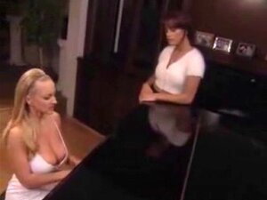 Danni Ashe Eats And Fingers Pussy On A Piano