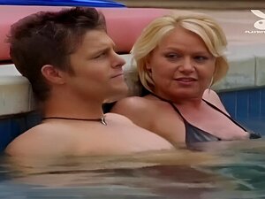 Doświadcz Fascynującego Pociągu 'Dangerous Invitations' Z Beverly Lynne. Smakuj Pasjonujące Spotkania Zamężnej Kobiety, Która Eksploruje Swoje Pragnienia Poza Granicami. Przygotuj Się Na Porywającą Podróż Pokusy.