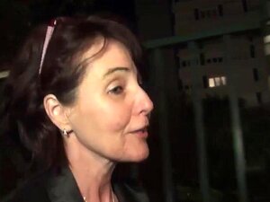 Schau Zu, Wie Die Schöne Stiefmutter Den Freund Ihres Stiefsohns Heiß Fickt! - Anal, Milf, Süßer Porno, Schöne Stiefmutter Fickt Den Freund Ihres Stiefvaters Heiß