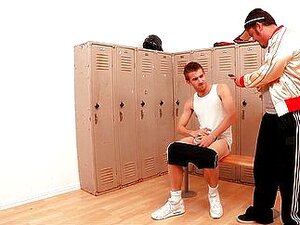 Bonnie Rotten Spuit Op Een Dikke Lul