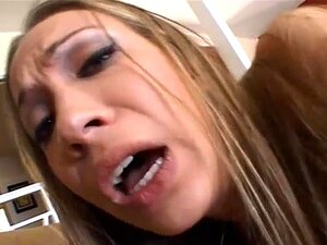 Petite Amie Amateur Se Fait Baiser En Anal Avec Une énorme éjaculation Interne