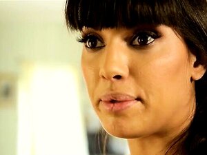 Sexe Avec Une MILF Latine Et éjaculation