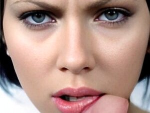 Dyk In I Den Ultimata Fantasin När Dina Favoritkändisar Blir Sensuellt Avklädda Och Falska. Förbered Dig På En Oförglömlig Upplevelse Som Kommer Att Få Dig Att Längta Efter Mer.