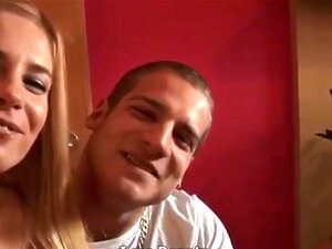 Schau Dir An, Wie Tschechische Swinger Jetzt Eine Party Schmeißen! - Anal, Milf, Süße Pornos Tschechische Swinger Wissen, Wie Man Eine Party Schmeißt