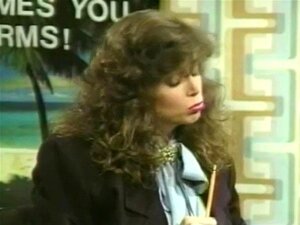 69 Minutes Evening News 1986. 69 Minutes Evenining News 1986. [dostęp 2014-09-08]