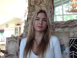 Велики курац нестаје у врућој слаткици
