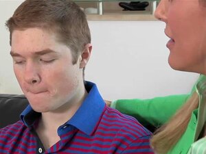 Milf Brandi Love Wird Während Eines Fetisch-Ftms Doggystyle Genommen, Milf Brandi Love Hart Während Eines Fetisch-Dreiers Mit Madison Chandler