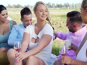 Летње вино Pmv, Порно музика видео креиран