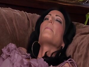 Stiefmutter, Die Ich Gerne In Not Ficken Würde (Zoey Holloway)