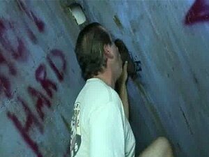 Gay Hardcore Gloryhole Seks Pornografija I Prljavi Gay Handjobovi 28