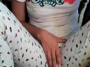 Piyama Cewek video porno & seks dalam kualitas tinggi di ...
