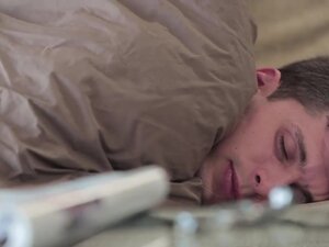 Diperkosa Kakak Saat Tidur Di Sofa video porno & seks dalam kualitas tinggi  di RumahPorno.com