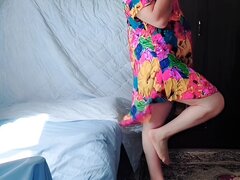 BLONDE MILF IN FLOWERFULL DRESS HOT BOOTY CROSSDRESSER KITTY MODEL AMATEUR FEMBOY HOMEMADE BLOGGER